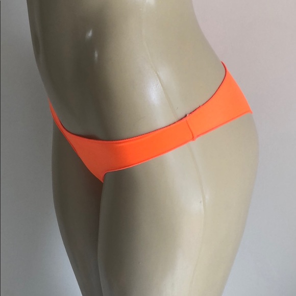 Bikini Bottom - Picture 2 of 3